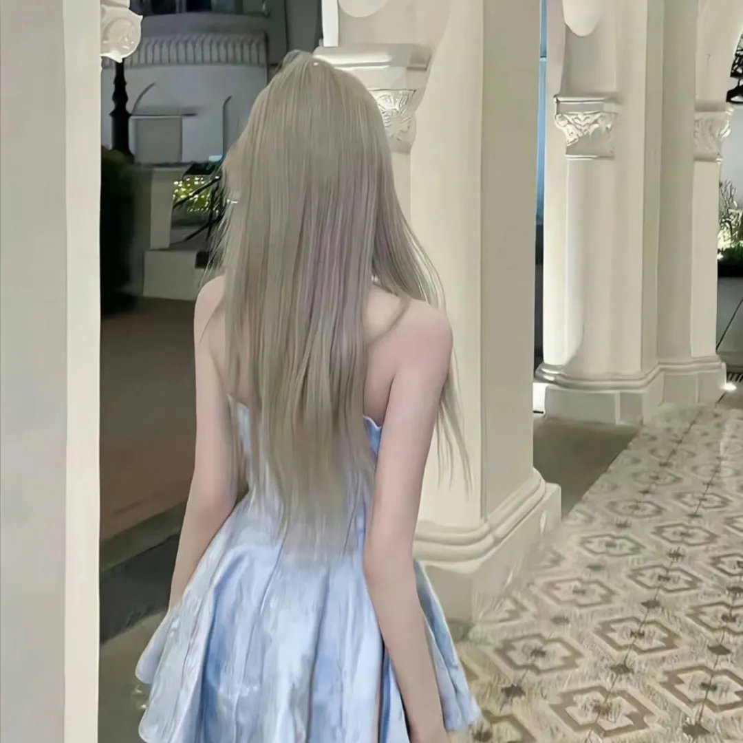 渺小而坚韧